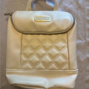 Itzy Ritzy Cream Quilted Backpack